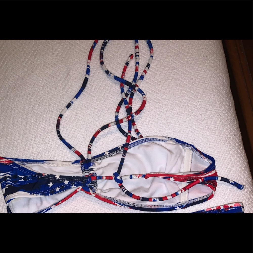 OP Swimsuit Top, Size Medium (7-9) - Picture 2 of 3